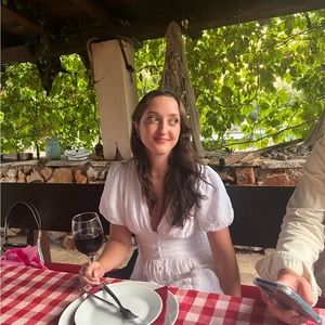 Meet your Posher, Celia